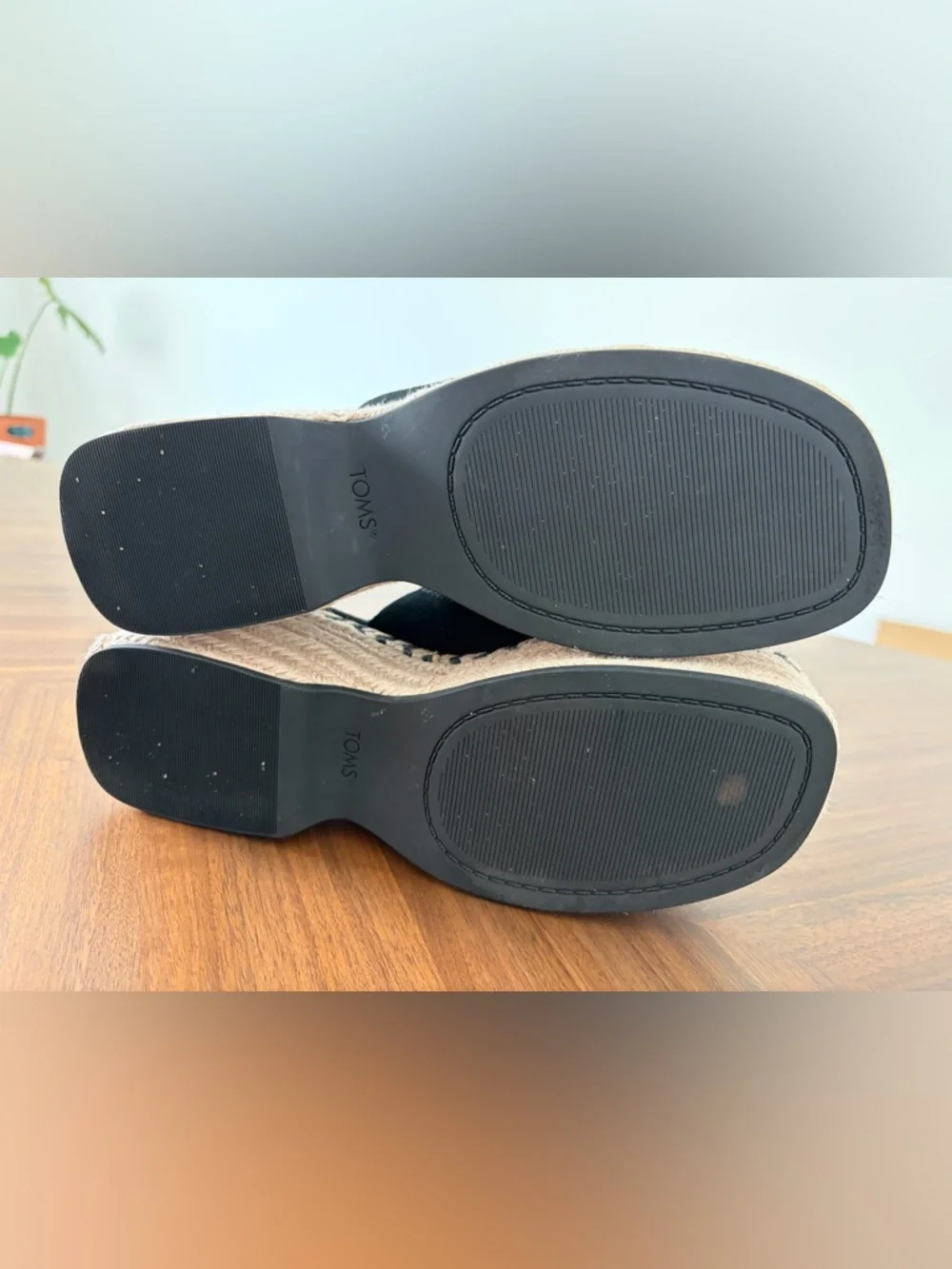 TOMS Black Suede Espadrille Platform Mule Sandals Womens US 8.5 Chunky Slides